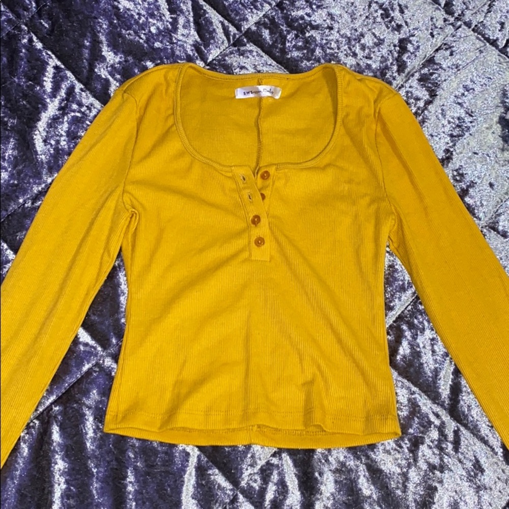 Long sleeve top